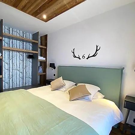 De Luxe Avec Jacuzzi, Sauna, Parking Et Wifi Aux Gets - Fr-1-598-19 Chalet *